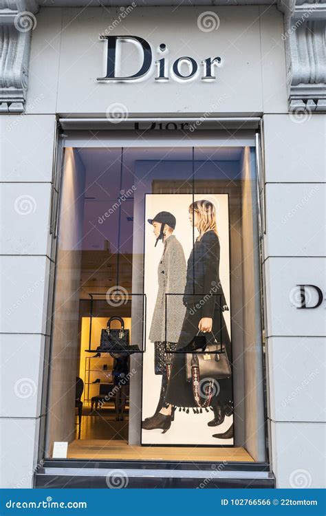 Shops with Dior in Antwerp title